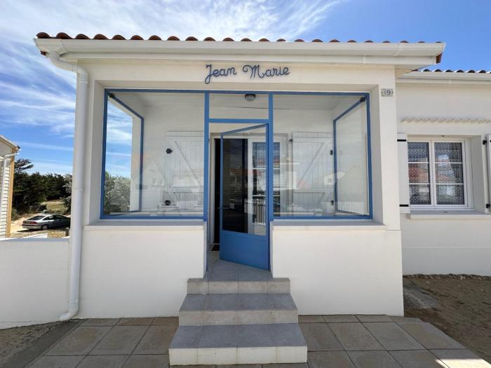 Grande maison 3 chambres, terrasse sud, proche plage et commerces, parking privé - FR-1-540-170