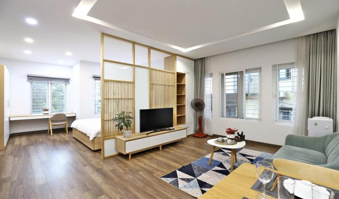 Sumitomo 5 Apartment at 81 Linh Lang Street