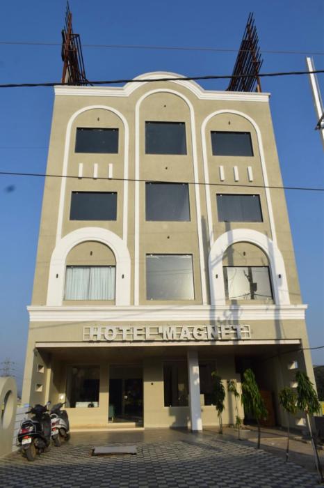 Hotel Magnet