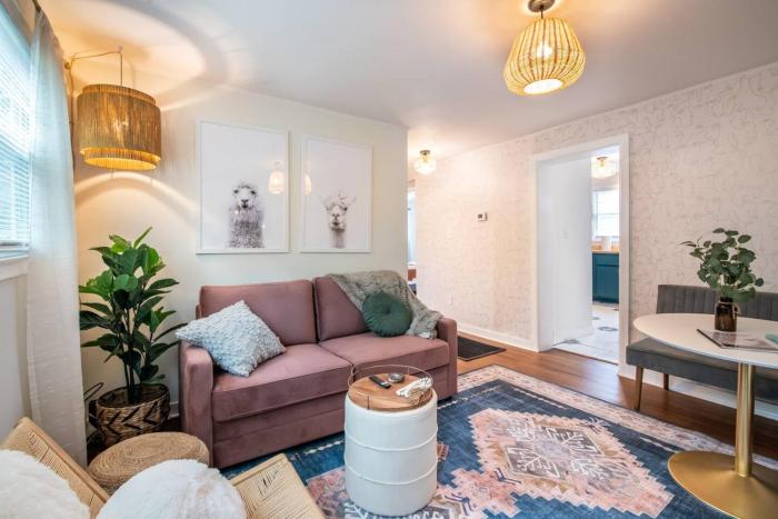 Cute Home Near UAB - King Beds