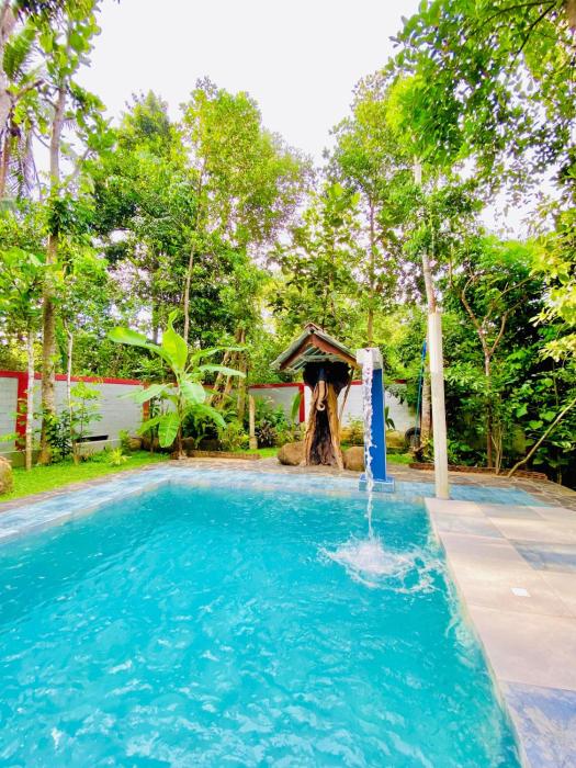 Hikka Green Apartments