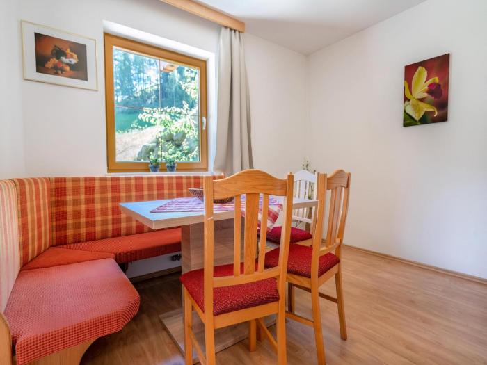 Apartment in Neustift near Ski Lift