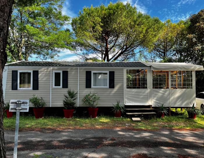 Mobile home - 2 Bedrooms - Near the sea - Camping Les Ormeaux B25