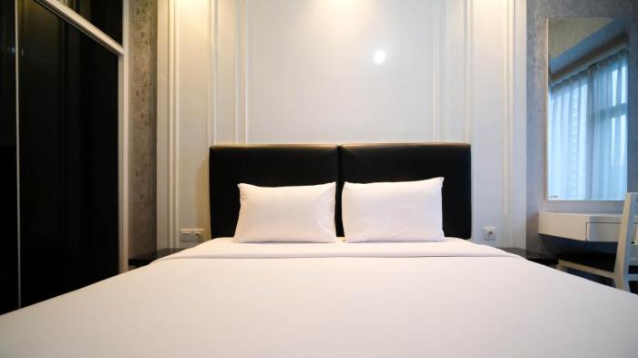 Enchanting and Stunning 2BR La Riz Supermall Mansion Apartment By Travelio