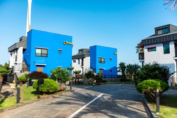 Bluensea Pension Jeju