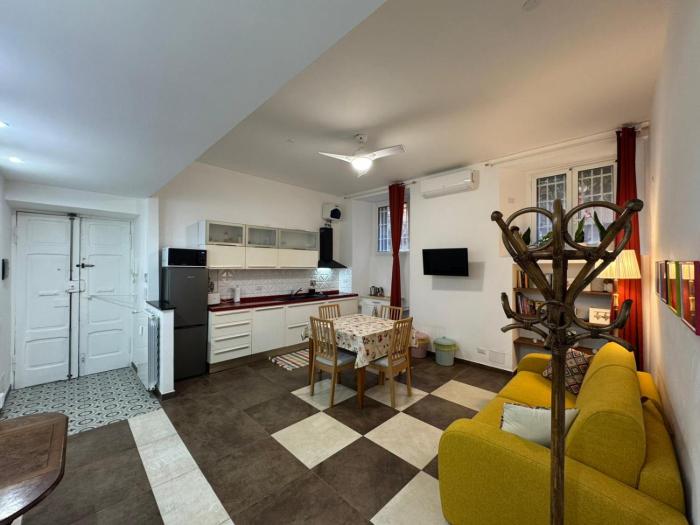 Warm Hideaway in Vibrant Tuscolano