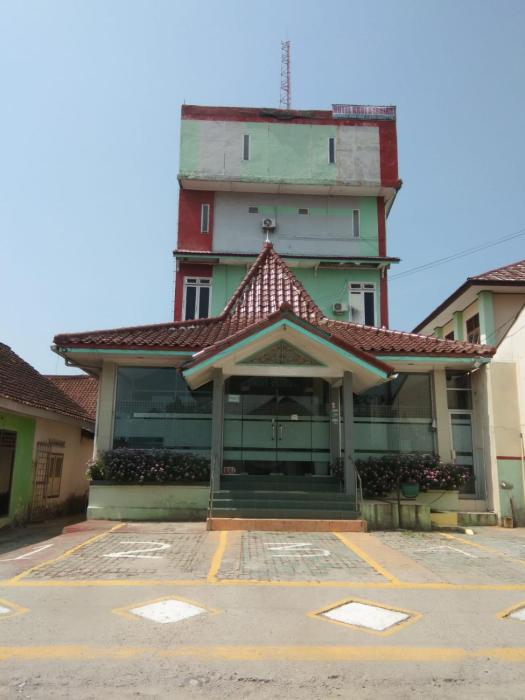 Hotel krui syariah