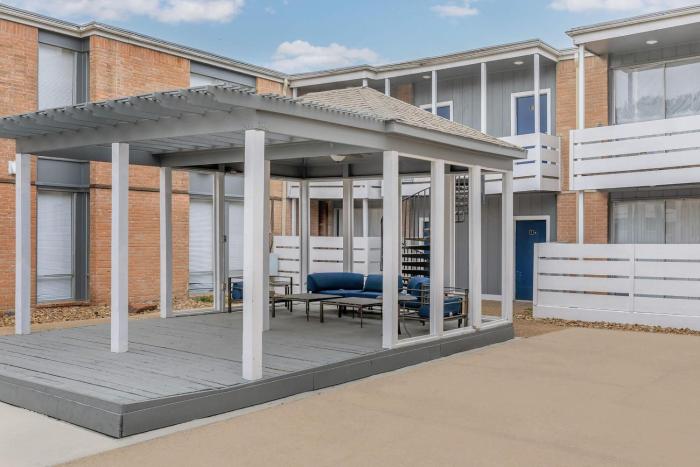 Modern Comfort Easy Access to Bay Area Attractions