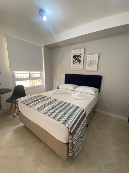 Studio Pinheiros metrô Oscar Freire e Av Paulista com ar condicionado