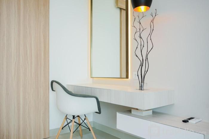 Cozy and Homey Studio at Bintaro Embarcadero Apartment By Travelio