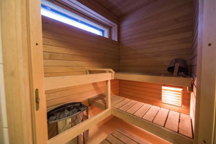 Kotimaailma two bedroom with sauna and balcony