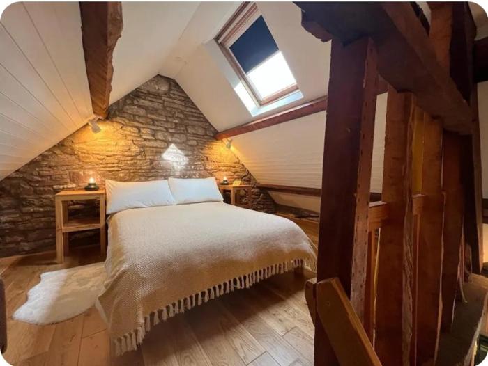 Cwmffrwd Farm Hayloft