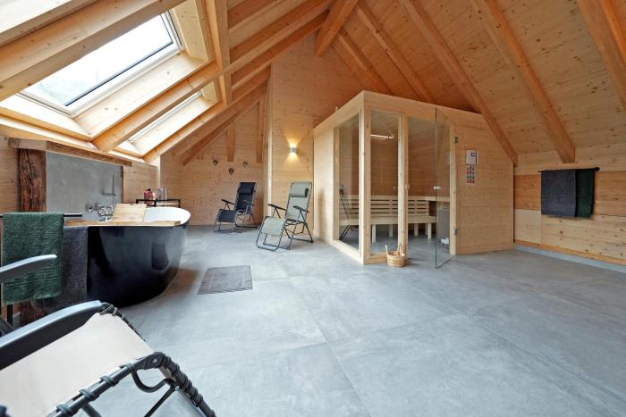 living TIMELESS- Haldenhof Loft, Luxus Schwarzwald-Retreat mit Sauna