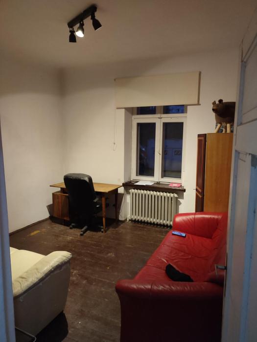 Biały dom Cyprysowa 11