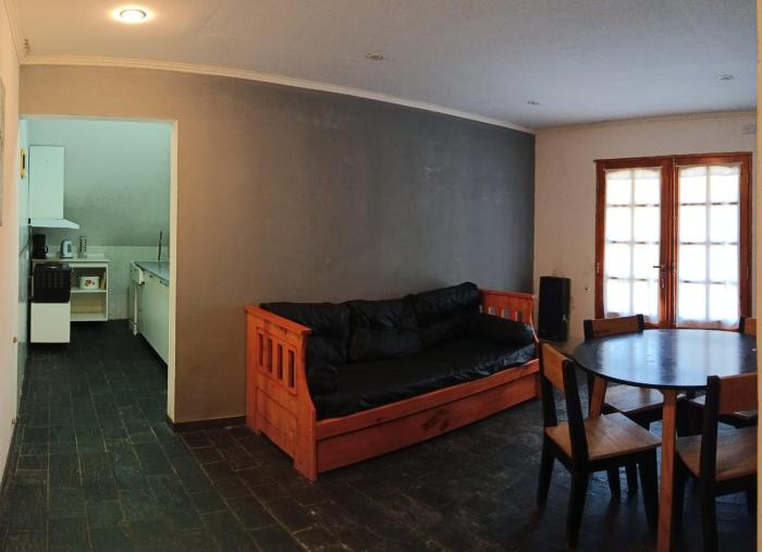 Posada Villa club, Apart 4 cerca del aeropuerto el palomar