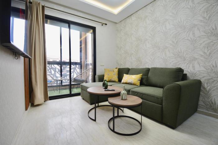 Serenity City Center Apt