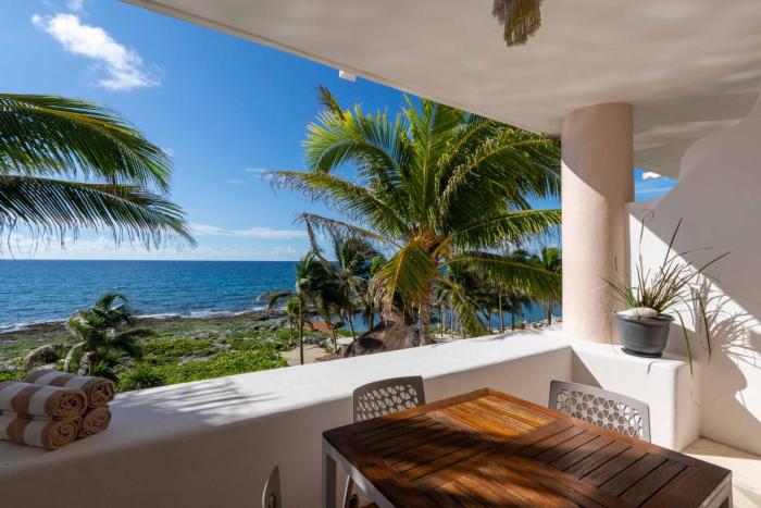 2 BR Apartment sea view