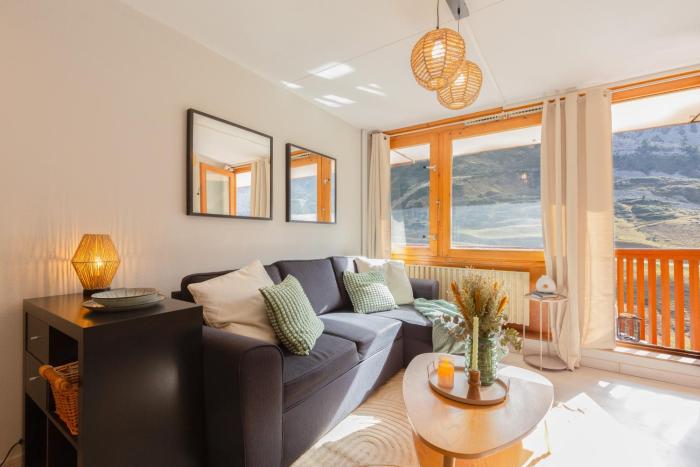 Studio 24 m2 - Classé 2 étoiles - LA MONGIE TOURMALET - Pied des Pistes - Balcon Plein Sud - Parking Public