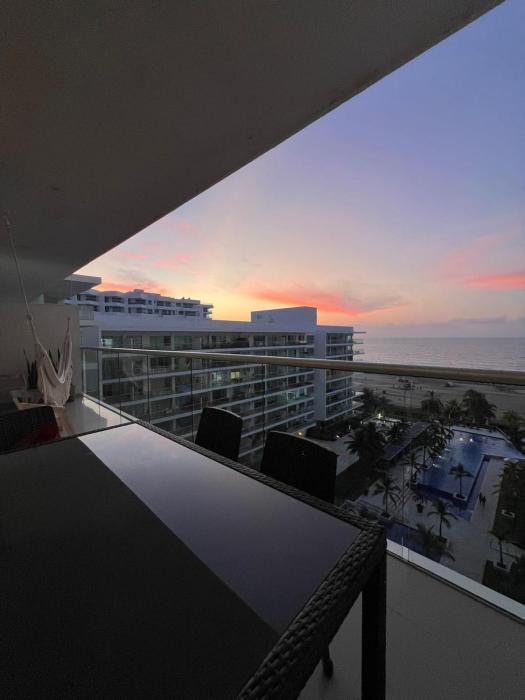 Condominio frente al mar con acceso directo a la playa Morros Ultra