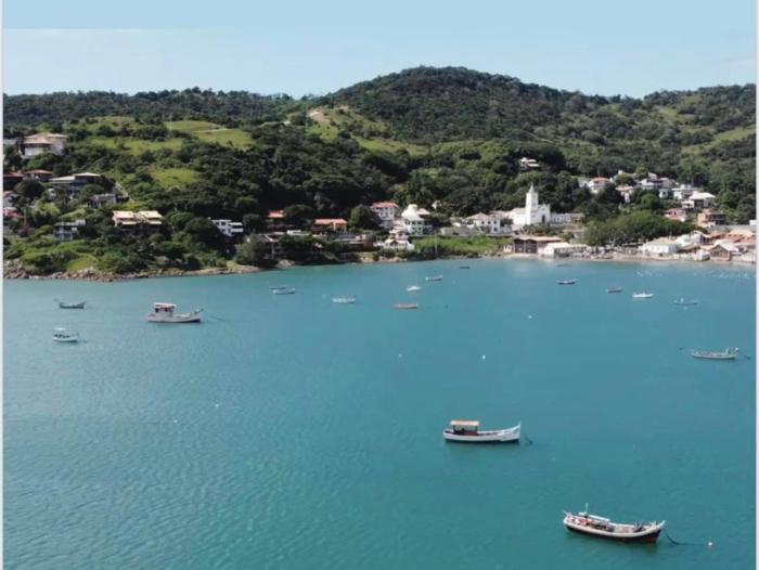 Apartamento na praia Garopaba