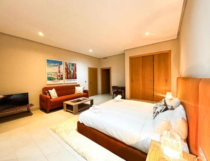 Beach Front Apartement With Pool