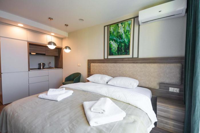 Modern Sunlit Studio in Batumi with Sea View - by Wehost