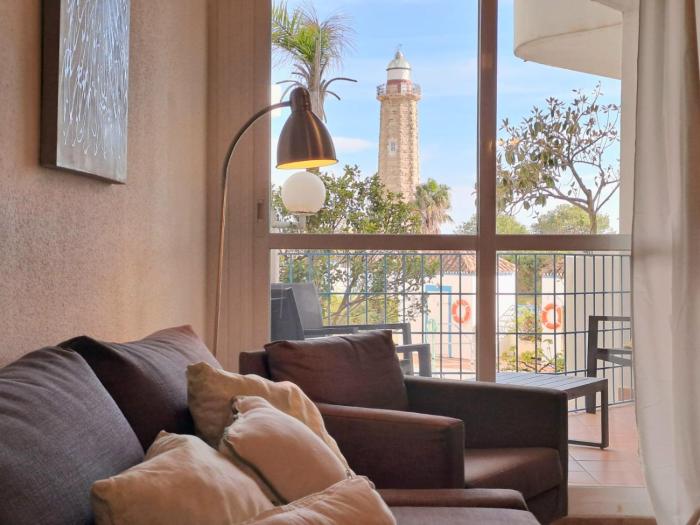 Noctua 030 El Faro Estepona 1