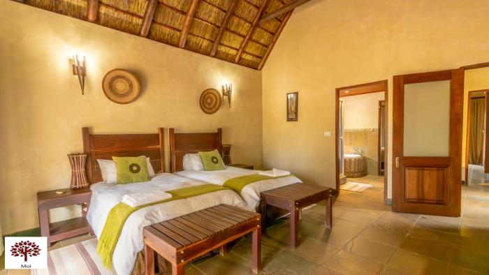 Zebula Golf and Wildlife Estate - Oryx Walkway Pax 16 - Moi Signature Luxury villa