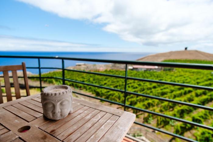 GuestReady - Marvellous ocean view in Caniço