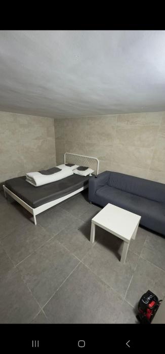 Logement privé sous sol accès autonome