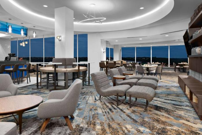 Courtyard by Marriott Edmonton Downtown