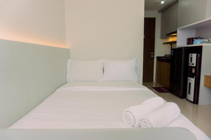 Good Deal and Simply Look Studio Room at Transpark Bintaro Apartment By Travelio
