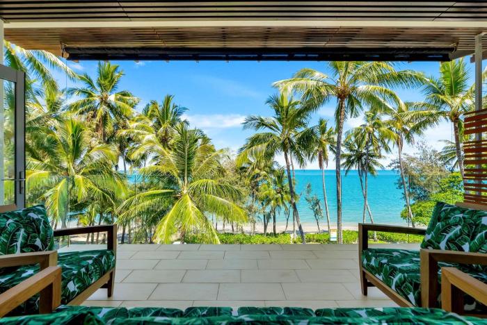 Belle Escapes Daydream at Drift Beachfront