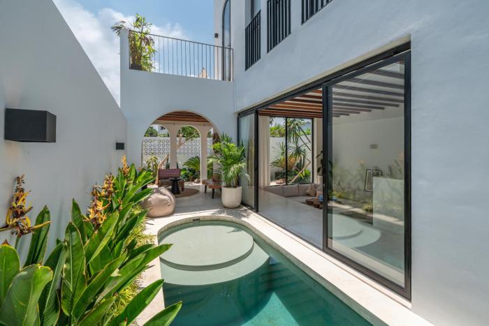 Villa Linda - Ultimate Romantic One Bedroom Villa in Canggu