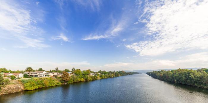 Waterfront Luxury Resort Manor Number One Penrith