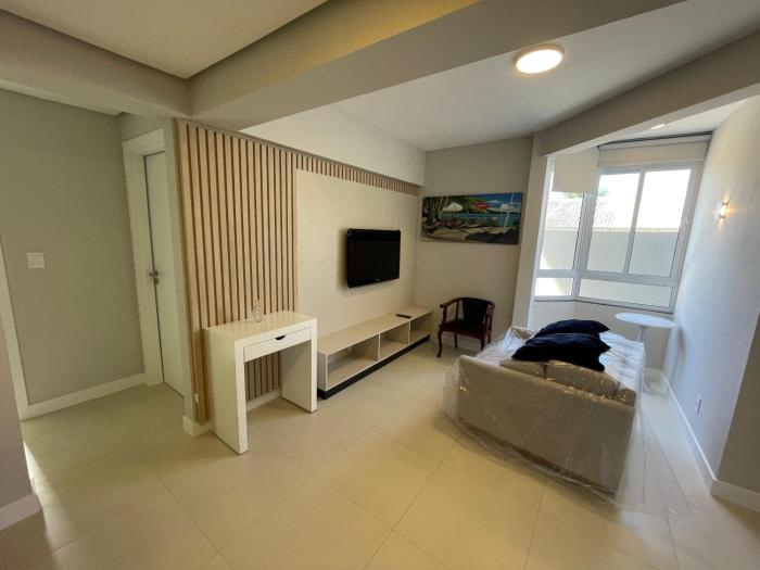 Apartamento térreo à 50 metros da Praia Dos Ingleses