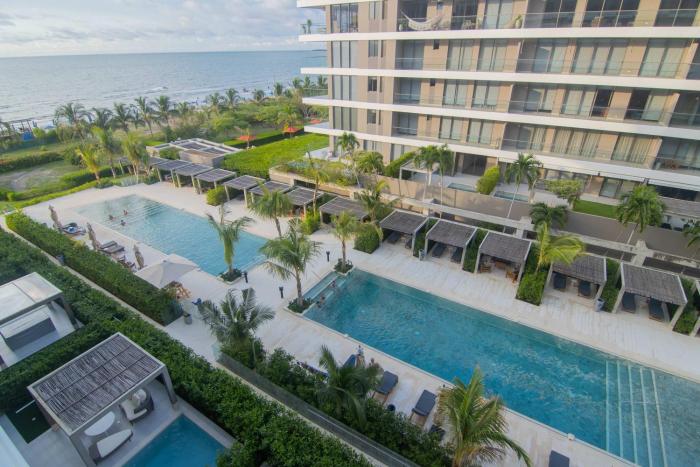 2BR Luxury Apartment In Morros Eos By Huespedia