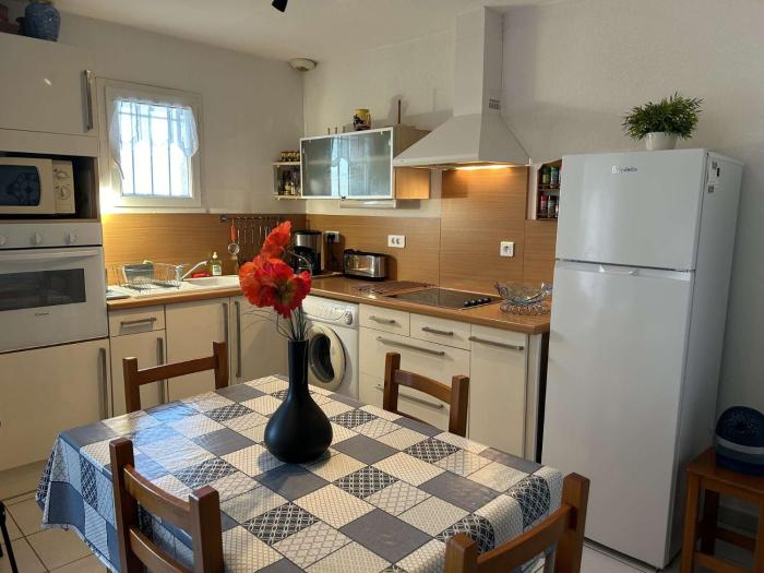 SP480-142 Maison 3 pièces SAINT PIERRE LA MER