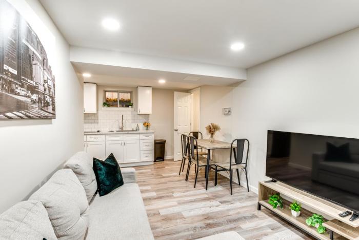 14 Mi to Central Park Chic Mt Vernon Retreat