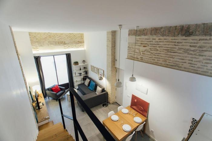 Amplio apartamento de diseño precioso con parking incluido en pleno centro