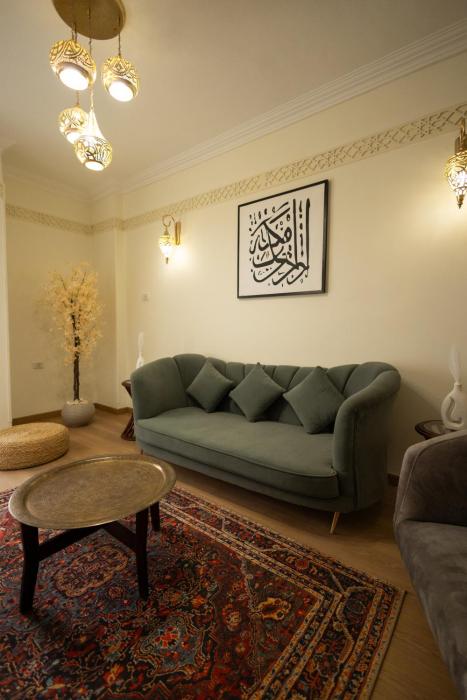 Islamic Artsy Apartment in Downtown Cairo