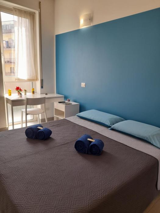 -L Oasi Del Turista, Room2- CENTRAL STATION