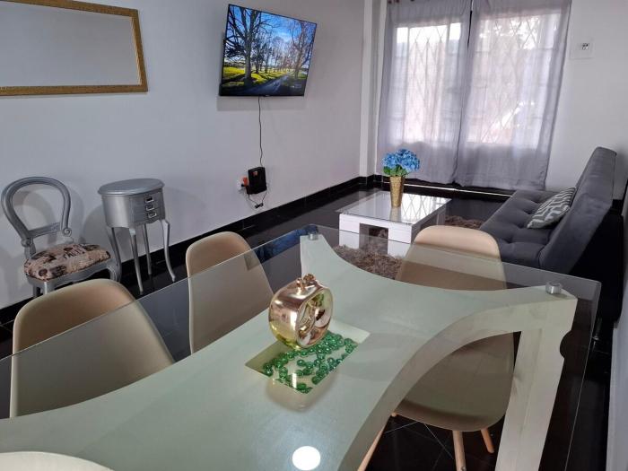 Casa Completa Grande y Fresca con AA The best Location