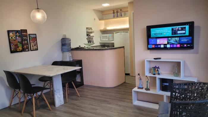 Apartamento com vista p Mar, e Piscina na Cobertura do Prédio