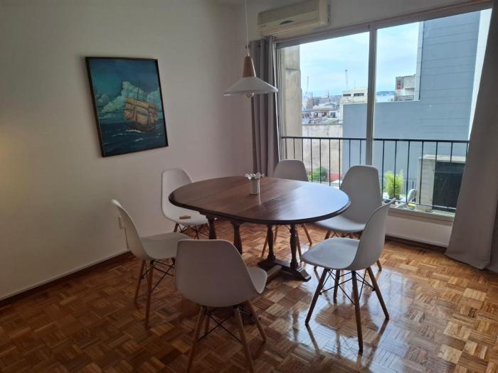 Lindo Apartamento Plaza Independencia 4 a 6 personas