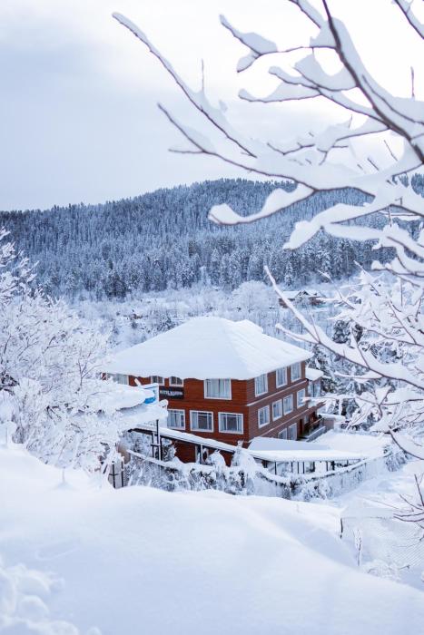 Marina Drung Waterfall By Stay Pattern