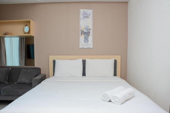 Cozy Living 1BR at Grand Kamala Lagoon Apartment By Travelio