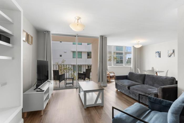 Bay Harbor Sunset Apt 3B