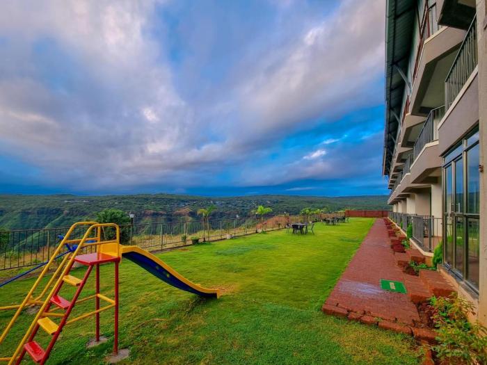 Mountain Breeze Resort, Mahabaleshwar