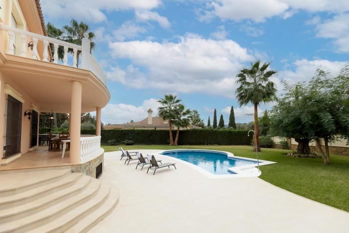 GoLetMalaga Eagles Nest Villa